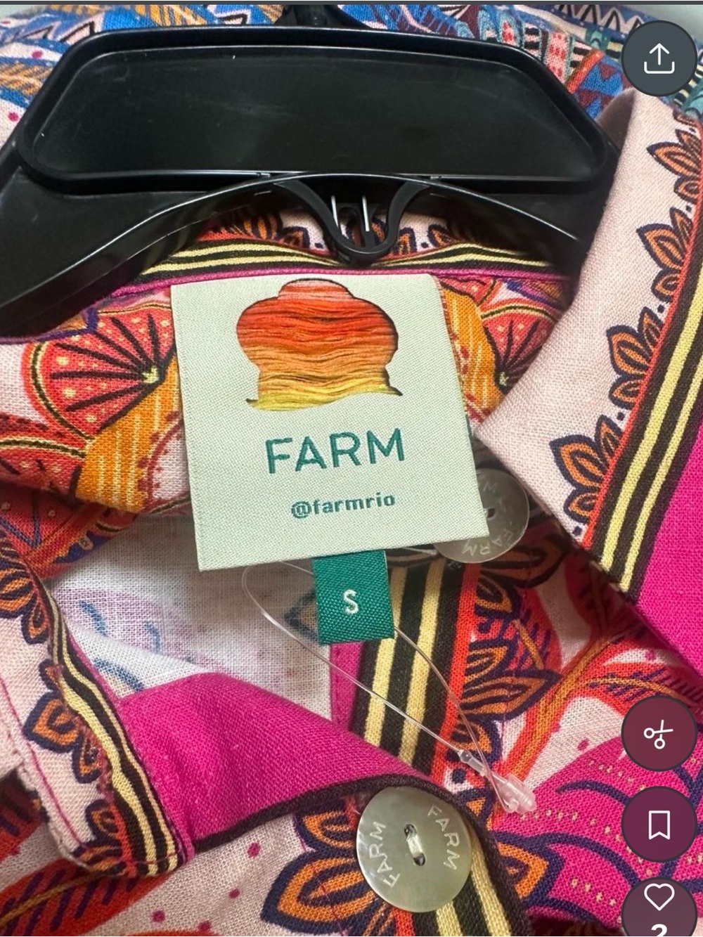 FARM Rio Pink Multicolor Parrot Print Button-Front Jacket - Picture 7 of 7